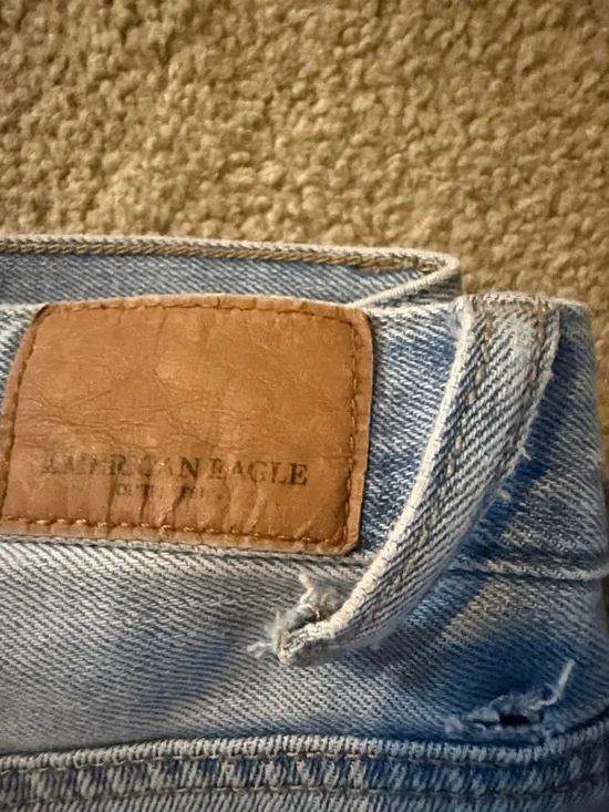 American Eagle Outfitters Light Blue Distressed Denim Mom Jeans - Picture 2 of 10